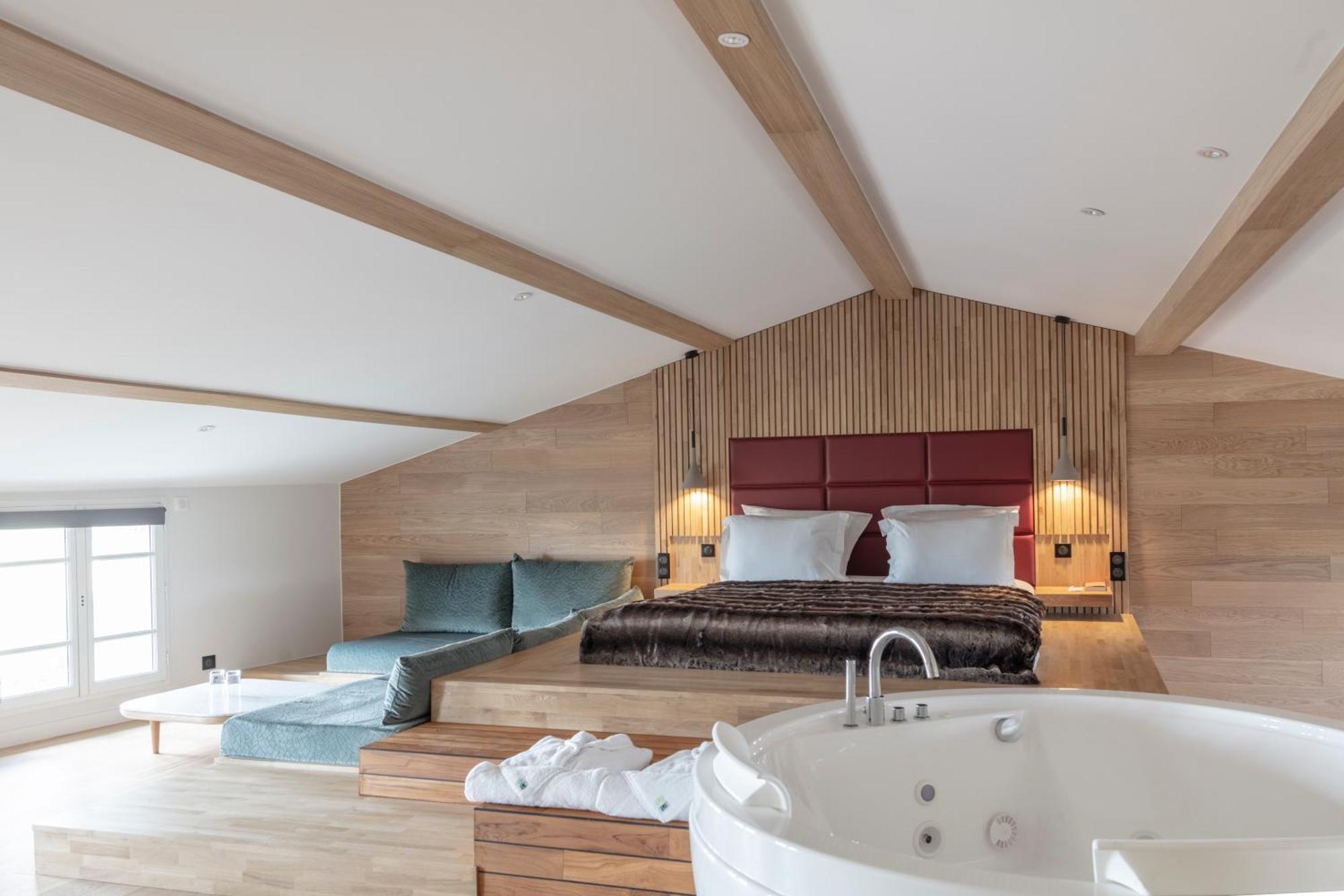 Origines Par Adrien Descouls 5* Le Broc (Puy-de-Dome)