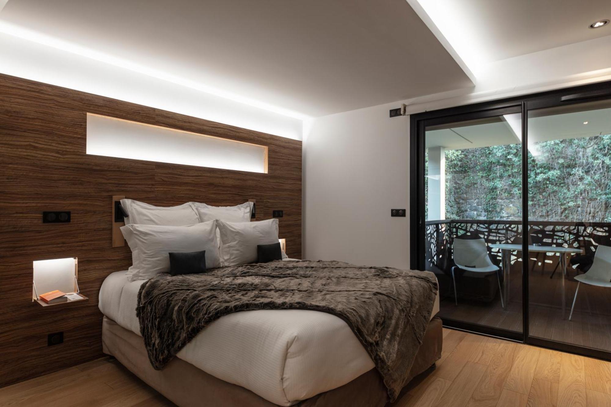 & Restaurant Origines Par Adrien Descouls - Teritoria Hotel 5*